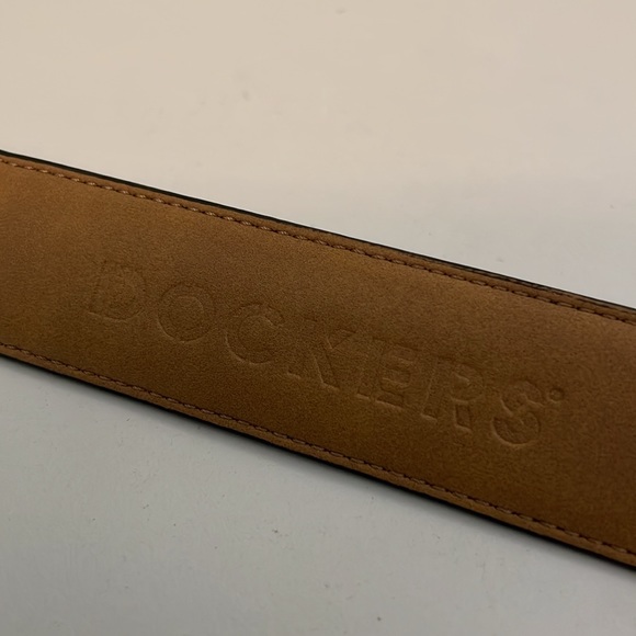 Dockers Black Leather Belt (M) - Picture 6 of 8